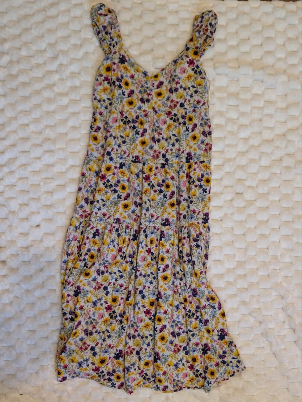 Old Navy Floral Smocked Tiered Maxi Sundress Size Medium